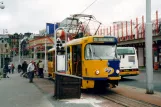Liberec Regionallinie 11 mit Triebwagen 32 am Fügnerova (2004)