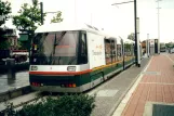 Lille Straßenbahnlinie R mit Niederflurgelenkwagen 12 am Roubaix Euroteleport (2002)