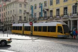 Lissabon Niederflurgelenkwagen 510 auf Rua da Betesga (2013)