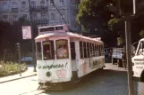 Lissabon Straßenbahnlinie 19 mit Triebwagen 326 auf Largo Dona Estefânia (1985)