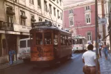 Lissabon Straßenbahnlinie 26 mit Triebwagen 234 auf Rua dos Fanqueiros (1985)