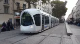 Lyon Straßenbahnlinie T1 mit Niederflurgelenkwagen 29 am Guillotière Gabriel Péri (2018)