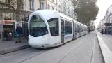 Lyon Straßenbahnlinie T1 mit Niederflurgelenkwagen 5 am Guillotière Gabriel Péri (2018)