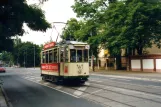 Magdeburg Museumslinie 77 mit Museumswagen 124nah Nicolaiplatz (2003)