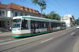 Magdeburg Straßenbahnlinie 2 mit Niederflurgelenkwagen 1346 am Budenbergstraße (2015)