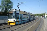 Mainz Straßenbahnlinie 50 mit Niederflurgelenkwagen 213 am Zwerchallee/Phönix-Halle (2010)