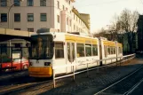Mainz Straßenbahnlinie 51 mit Niederflurgelenkwagen 203 am Bismarckplatz Mainz (2001)