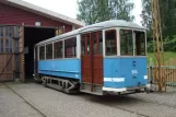 Malmköping Beiwagen 915 vor dem Depot Hall III (2012)