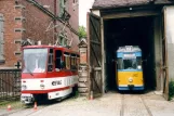 Naumburg (Saale) Gelenkwagen 405 am Depot Naumburger Straßenbahn (Heinrich-von-Stephan-Platz) (2003)