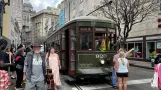New Orleans Linie 12 St. Charles Streetcar mit Triebwagen 920 am French Quarter (2024)