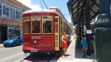 New Orleans Linie 49 Riverfront mit Triebwagen 2024 am St. Ann St. (2018)