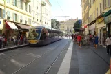 Nizza Straßenbahnlinie 1 mit Niederflurgelenkwagen 023 am Garibaldi (2016)