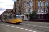 Nordhausen Straßenbahnlinie 1 mit Gelenkwagen 63 auf Brücke des Friedens, Karl Marx Straße (Bahnhofstraße) (1990)