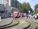 Omsk Straßenbahnlinie 9 mit Triebwagen 9 am Leninskiy Market (2009)