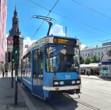 Oslo Straßenbahnlinie 11 mit Gelenkwagen 113 auf Stortorvet (2020)