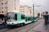 Paris Straßenbahnlinie T1 mit Niederflurgelenkwagen 115 am Gare de Noisy-le-Sec (2007)