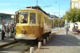 Porto Straßenbahnlinie 1 mit Triebwagen 216 am Infante (2008)