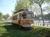 Porto Straßenbahnlinie 18 mit Triebwagen 218 nahe bei Museu do Carro Eléctrico (2016)