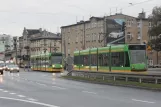 Posen Straßenbahnlinie 14 mit Niederflurgelenkwagen 510 auf Głogowska (2009)