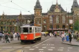 Postkarte: Amsterdam Triebwagen 352 vor Centraal Station (1987)