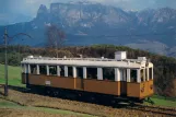 Postkarte: Bozen Rittnerbahn 160 mit Triebwagen 105 nahe bei Wolfsgruben/Costalovara (1982)