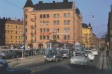 Postkarte: Stockholm Straßenbahnlinie 1 in der Kreuzung Åsötorget/Skånegatan (1964)