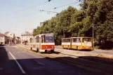Potsdam Straßenbahnlinie 95 mit Gelenkwagen 023 auf Platz der Einheit (1990)