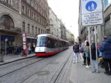 Prag Straßenbahnlinie 3 mit Niederflurgelenkwagen 9131 am Václavské náměstí (2024)