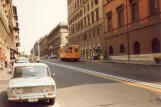 Rom Straßenbahnlinie 14 mit Triebwagen 2082 am Termini Farini (1981)