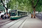 Rom Straßenbahnlinie 8 mit Niederflurgelenkwagen 9104 am Stazione Trastevere (1999)