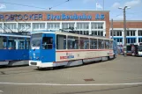 Rostock Fahrschulwagen 708 vor dem Depot Hamburger Straße (2011)