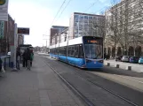 Rostock Straßenbahnlinie 1 mit Niederflurgelenkwagen 603 auf Lange Straße (2015)