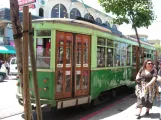 San Francisco E-Embarcadero Steetcar mit Triebwagen 1818 auf Market Street (2009)
