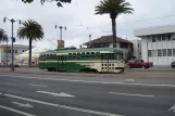 San Francisco F-Market & Wharves mit Triebwagen 1050nah Embarcadero & Bay (2010)