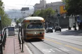 San Francisco F-Market & Wharves mit Triebwagen 1075 am Market & Noe (2010)
