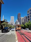San Francisco Kabelstraßenbahn California mit Kabelstraßenbahn 56 am Powell Street (2023)