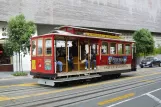 San Francisco Kabelstraßenbahn Powell-Mason mit Kabelstraßenbahn 25 auf Market & 5th (2010)