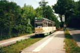 Schöneiche bei Berlin Straßenbahnlinie 88 mit Gelenkwagen 21 am Museumspark (Heinitzstraße) (2001)