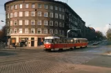 Schwerin Straßenbahnlinie 1 mit Triebwagen 211 auf Bürgermeister-Bade-Platz (1987)