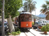 Sóller Straßenbahnlinie mit Triebwagen 23 auf Carrer de la Marina (2013)