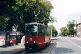 Toruń Straßenbahnlinie 2 mit Triebwagen 218 auf Mikołaja Reja (2004)