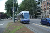 Turin Zusätzliche Linie 3 mit Gelenkwagen 5044 auf Corso Regina Margherita (2016)