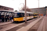 Ulm Straßenbahnlinie 1 mit Gelenkwagen 8 am Hauptbahnhof Ulm (1998)