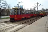 Warschau Straßenbahnlinie 1 mit Triebwagen 2012 am Park Trangatta (2011)