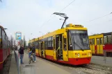 Warschau Straßenbahnlinie 3 mit Niederflurgelenkwagen 3028 am Annopol (2011)