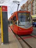 Washington, D.C. Streetcar mit Niederflurgelenkwagen 103 am H & 3rd (2016)