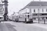 Wien Straßenbahnlinie 10 mit Triebwagen 2283 auf Maurer Lange Gasse (1968)