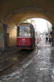 Wien Straßenbahnlinie 38 mit Beiwagen 1429 am Grinzing (2013)