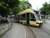 Woltersdorf Niederflurtriebwagen 42 auf Thälmannplatz (2024)