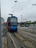 Zagreb Straßenbahnlinie 5 mit Gelenkwagen 2109 in der Kreuzung Ul. kneza Branimira/Avenija Marina Držića (2022)